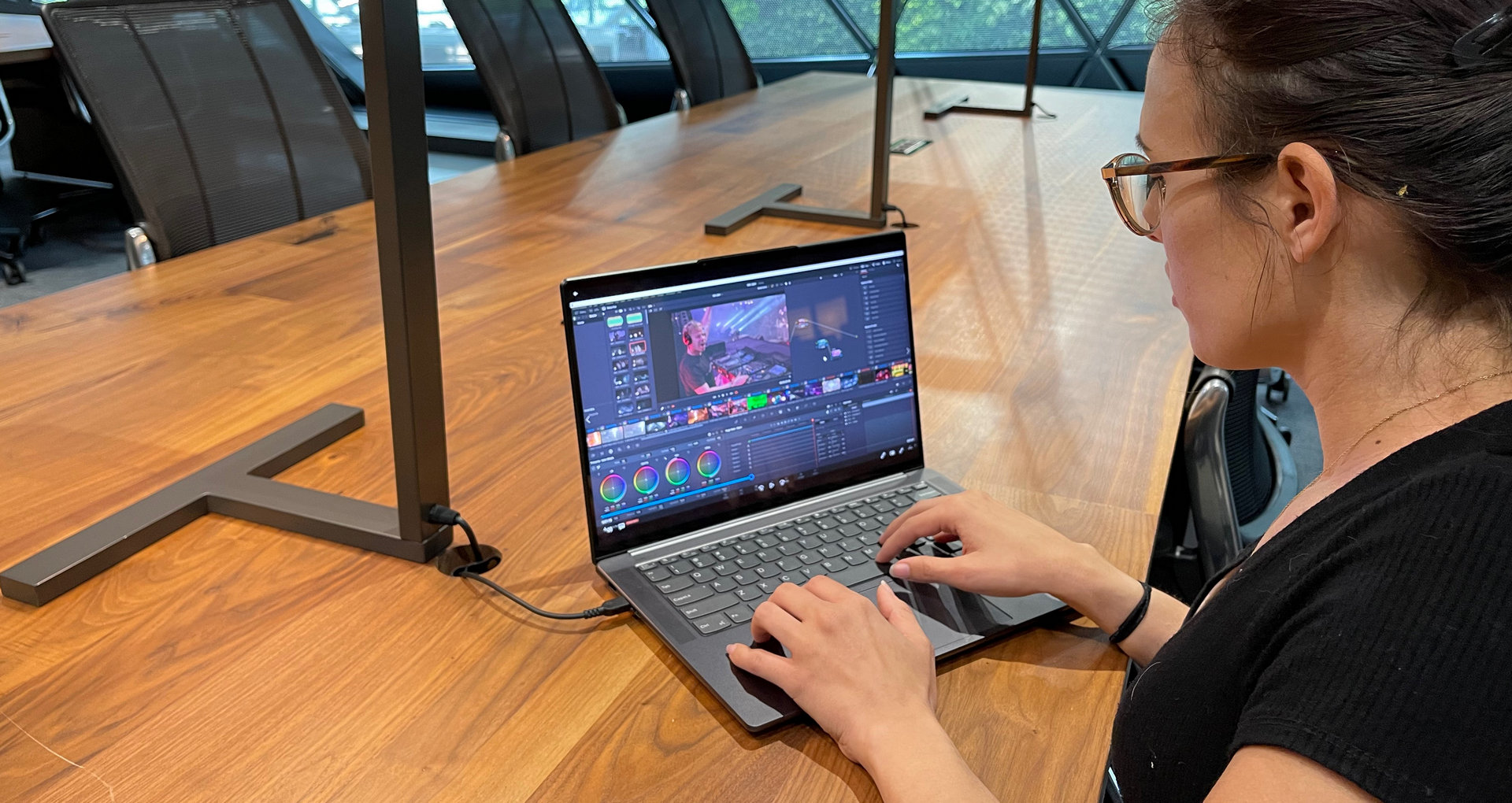 NVIDIA na Computex 2022: Přes 250 her a aplikací je „RTX On“, první 500Hz G-SYNC monitor a expanze NVIDIA Studio