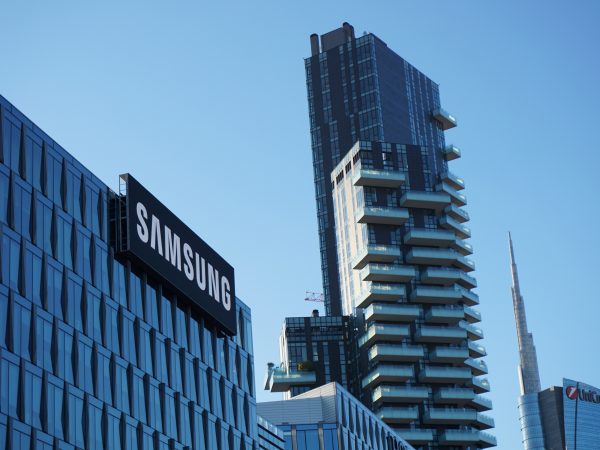 Samsung je oficiálním dodavatelem elektroniky pro britskou královskou rodinu