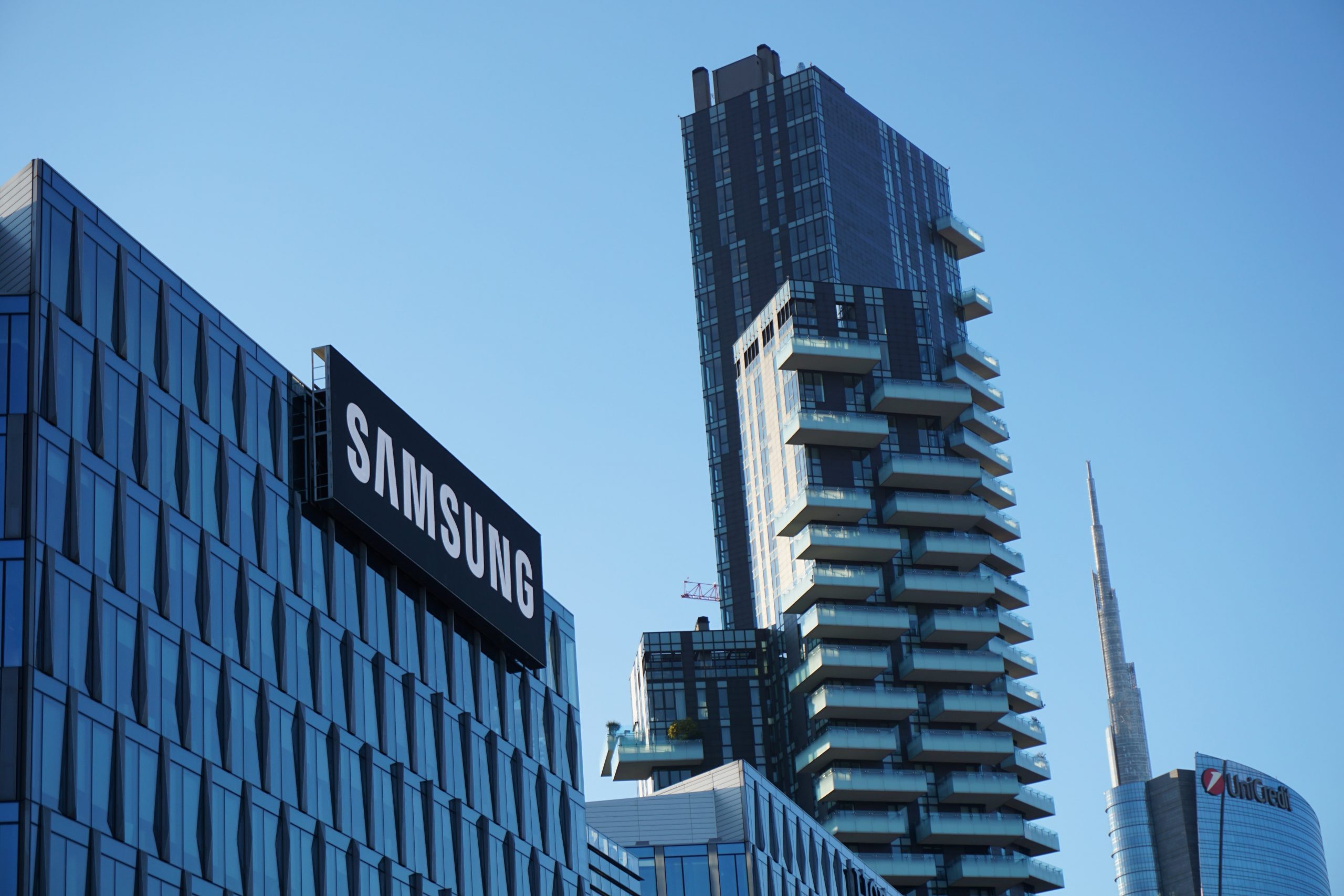 Samsung je oficiálním dodavatelem elektroniky pro britskou královskou rodinu
