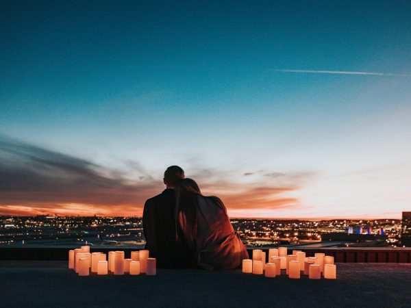 Průzkum Avastu: Čtvrtina dospělých v Česku se stala terčem romanticky motivovaného podvodu