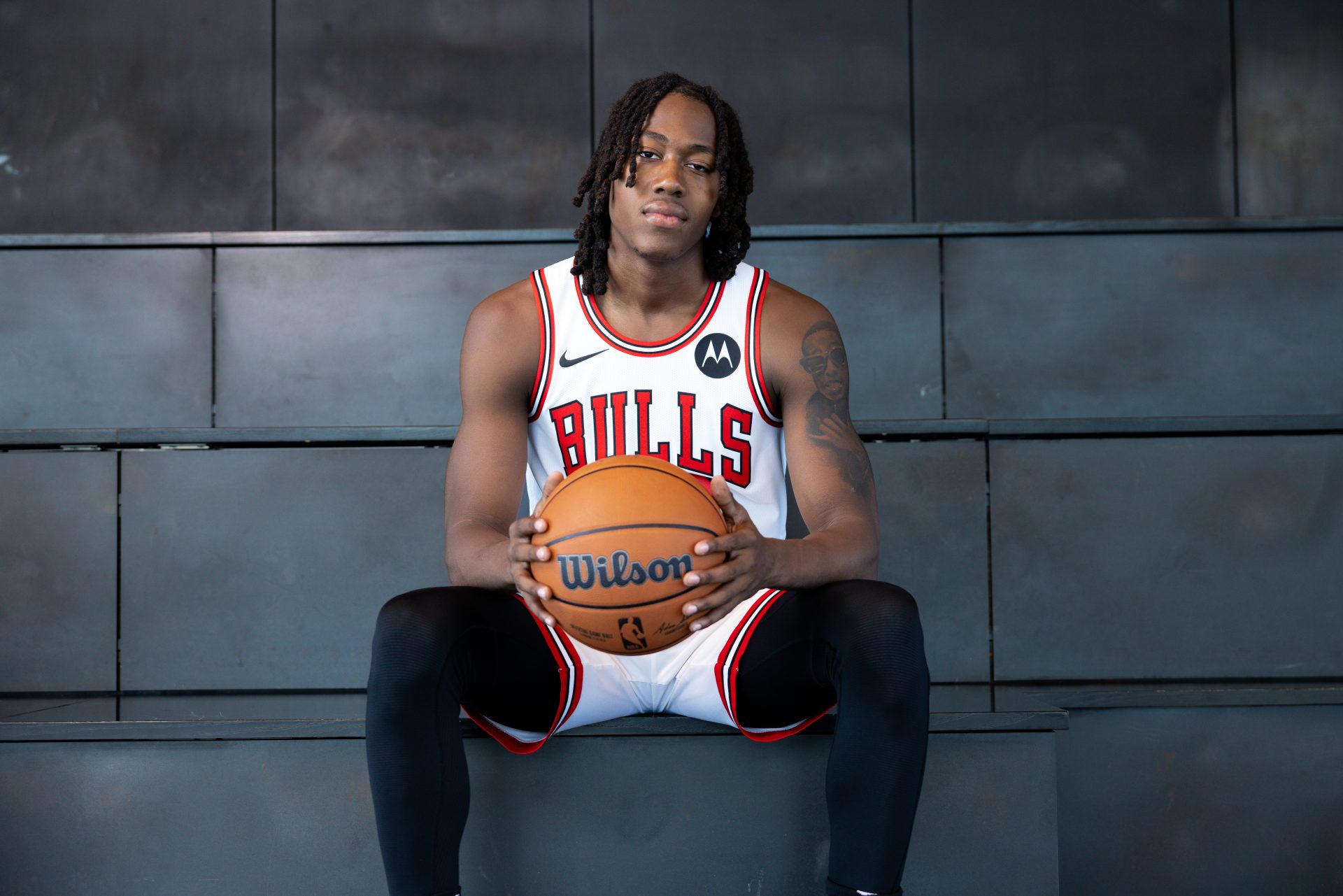 Hello Bulls! Společnost Motorola představila oficiální partnerství s basketbalovým týmem Chicago Bulls