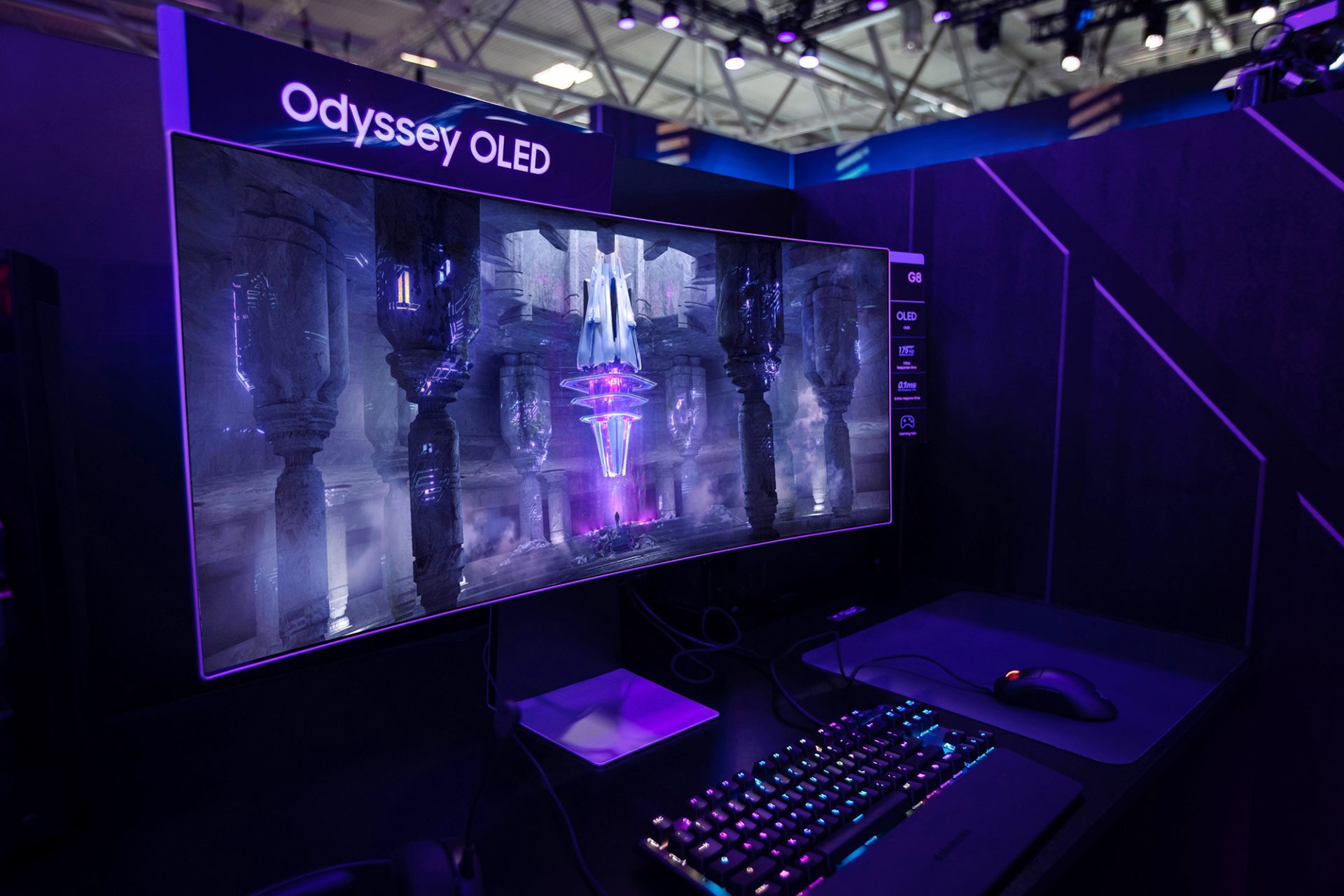 Společnost Samsung Electronics představila na veletrhu IFA 2022 herní monitor Odyssey OLED G8