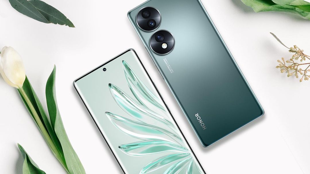 Stylová novinka HONOR 70 přináší do střední třídy fotografování na profi úrovni i stylový design. Jak obstojí ve srovnání s konkurencí?