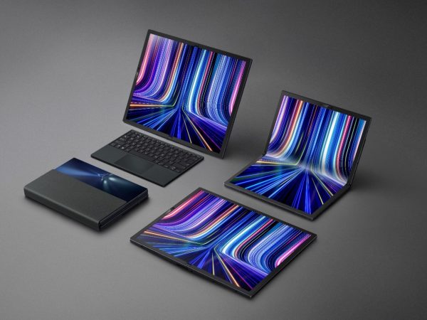 ASUS uvádí na český trh Zenbook 17 Fold OLED