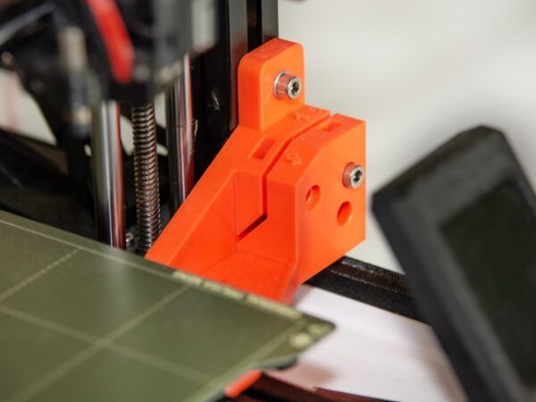 Vylepšení Lvl 2 by Strojtools zamířilo na světově známou crowdfundingovou platformu Kickstarter s unikátním setem pro upgrade NEJOBLÍBENĚJŠÍ hobby 3D tiskárny firmy Průša!