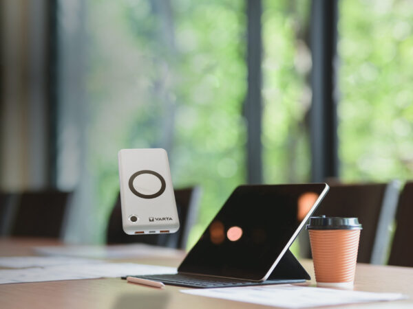 Nová powerbanka Varta Wireless Powerbank 20 000