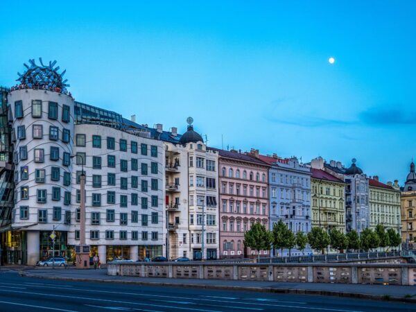 Pražský rezidenční trh je v rámci ČR největší, nejdražší i nejvíce přehřátý