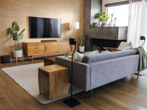 Bose Smart Soundbar 600 s velkým 3D zvukem Dolby Atmos je na našem trhu