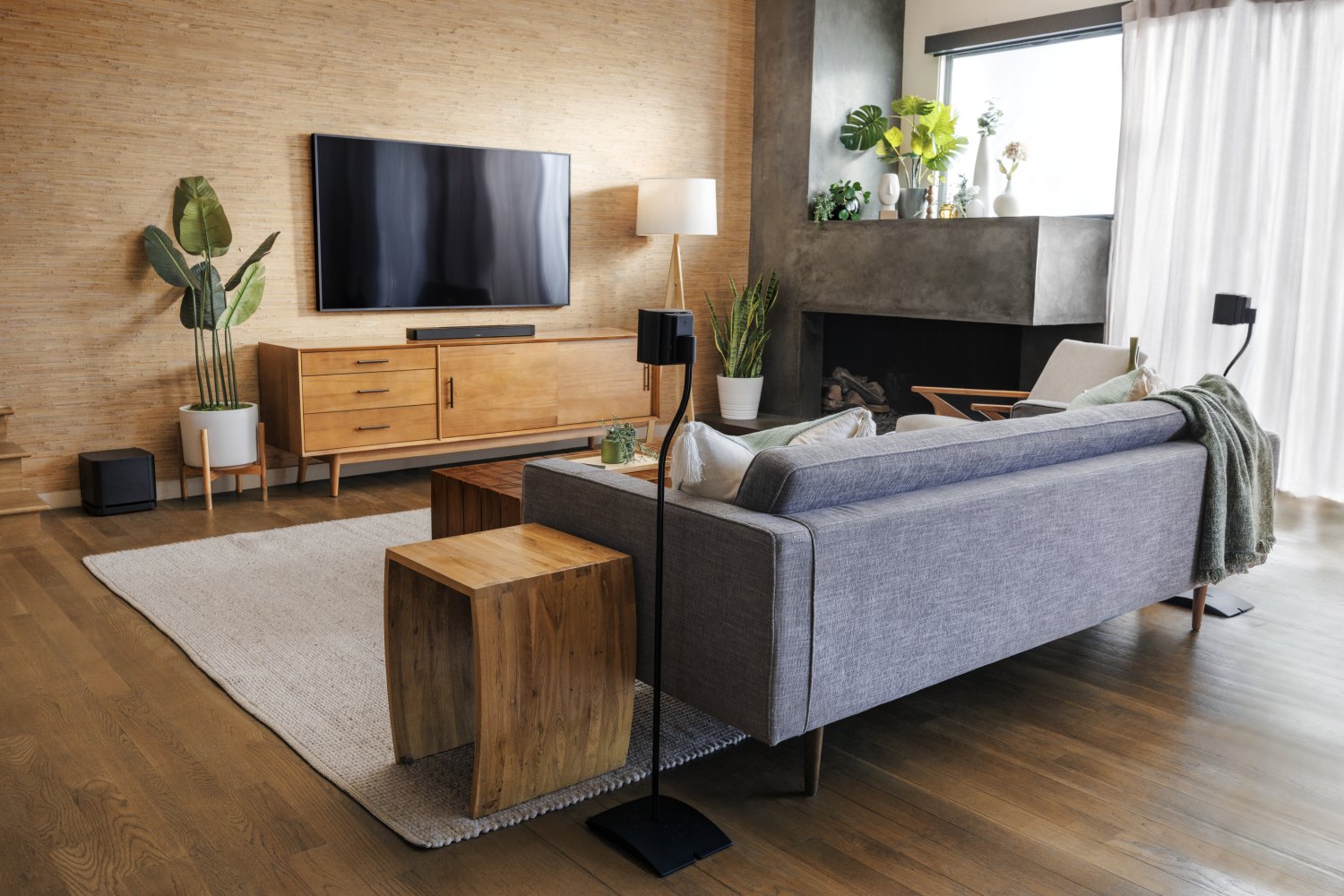 Bose Smart Soundbar 600 s velkým 3D zvukem Dolby Atmos je na našem trhu