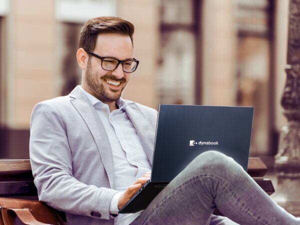 Na našem trhu jsou první 14“ notebooky Portégé X40-K s inteligentní optimalizací konferenčních hovorů
