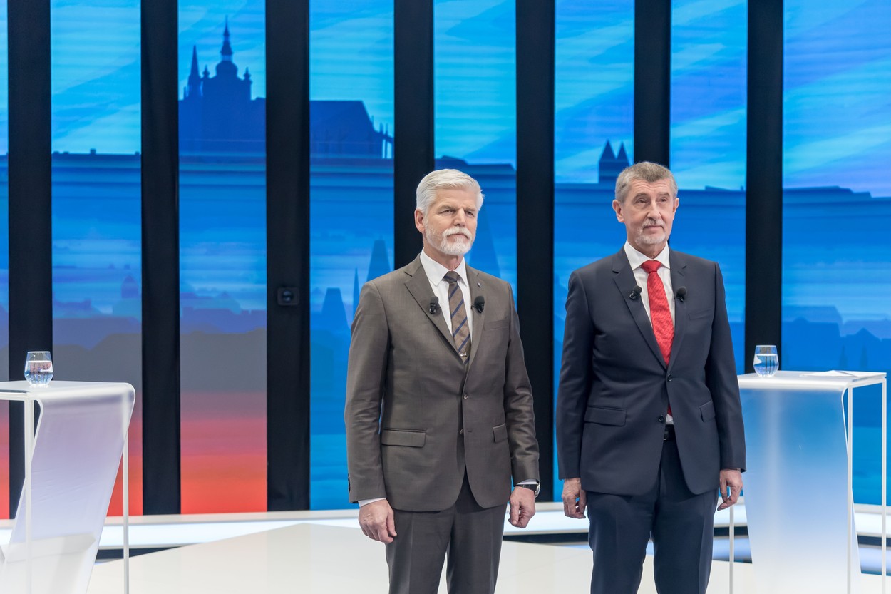 Statisíce zhlédnutí a tisíce sdílení. Dezinformace o Pavlovi válcovaly během voleb sociální sítě