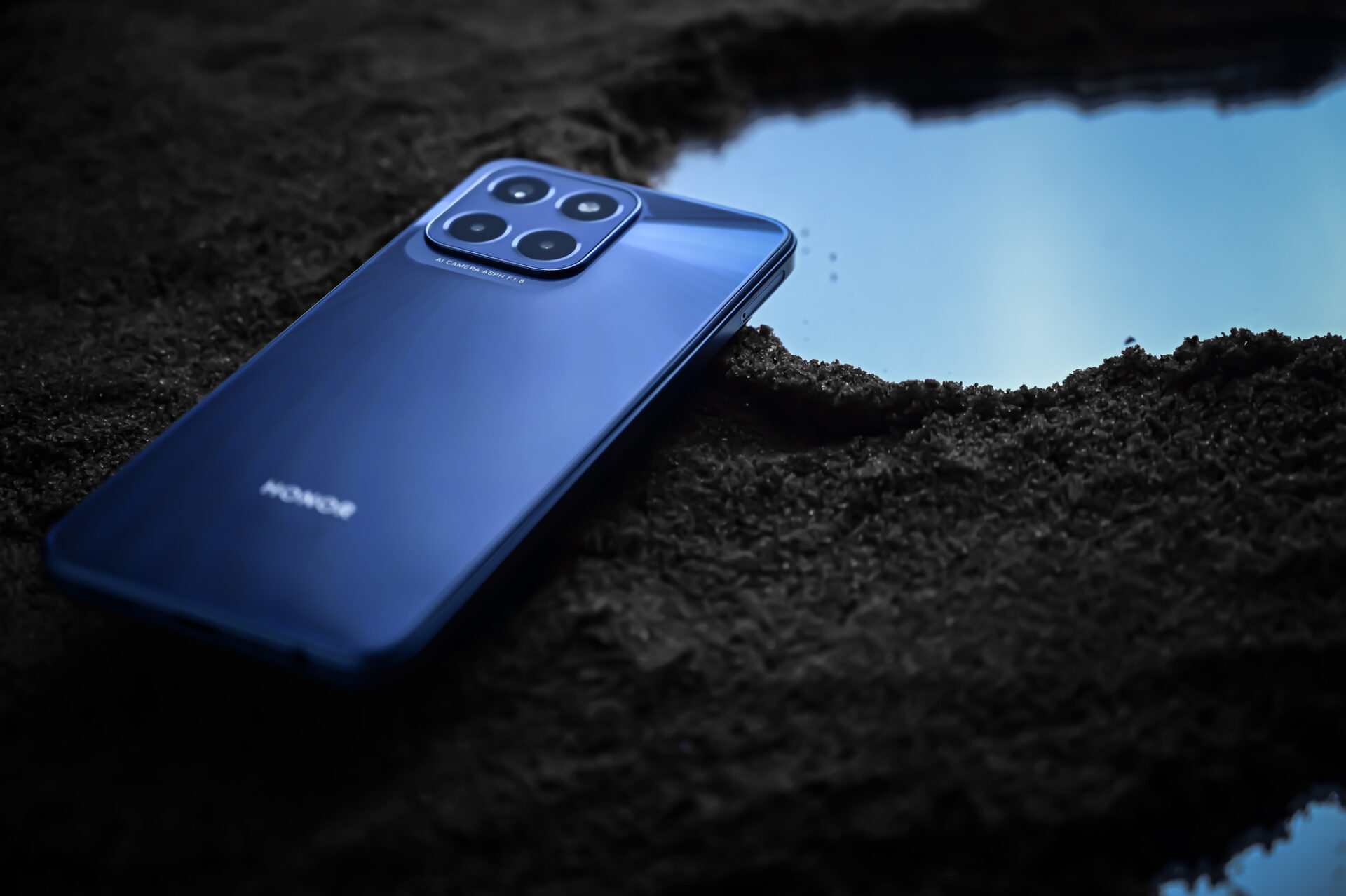 Začněte jaro se slevami chytrých telefonů HONOR! Top modely můžete pořídit se slevou až 1200 Kč
