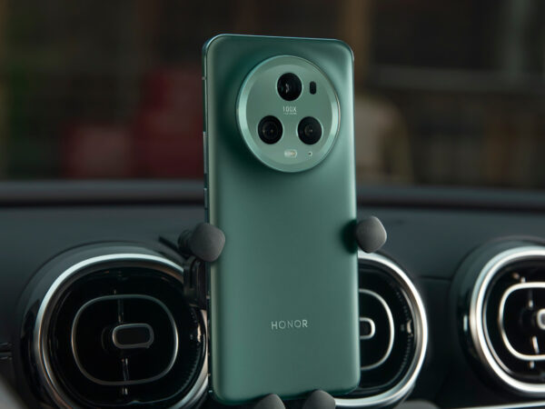 HONOR startuje bombastickou akci u O2! Ve výhodné nabídce nakoupíte HONOR 70 Lite, HONOR Magic5 Lite i vlajkovou loď HONOR Magic5 Pro
