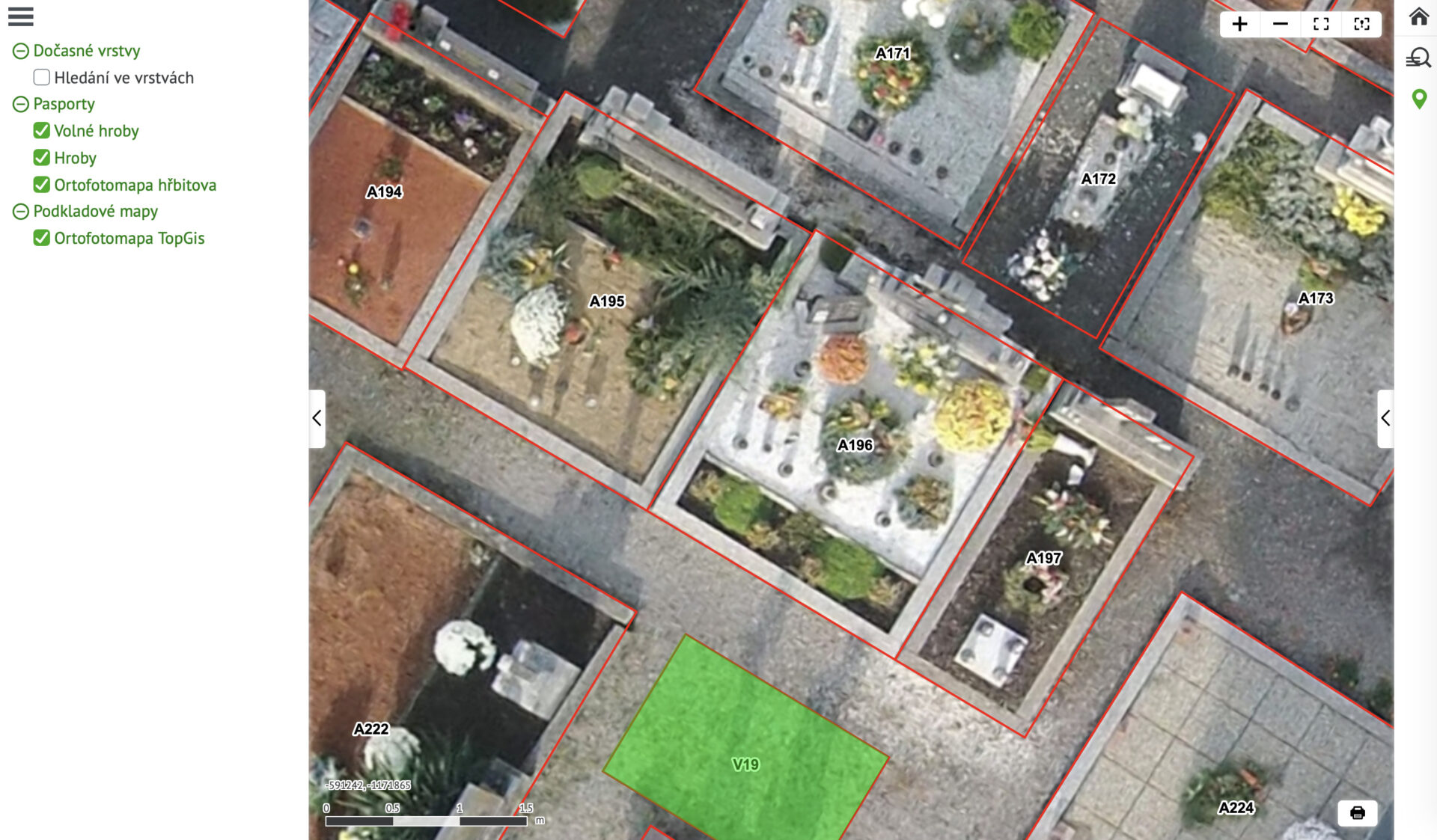 Papírová evidence hřbitovů se stává minulostí. Jejich správu obcím usnadňují mapové aplikace s ortofotomapou v rozlišení centimetr na pixel