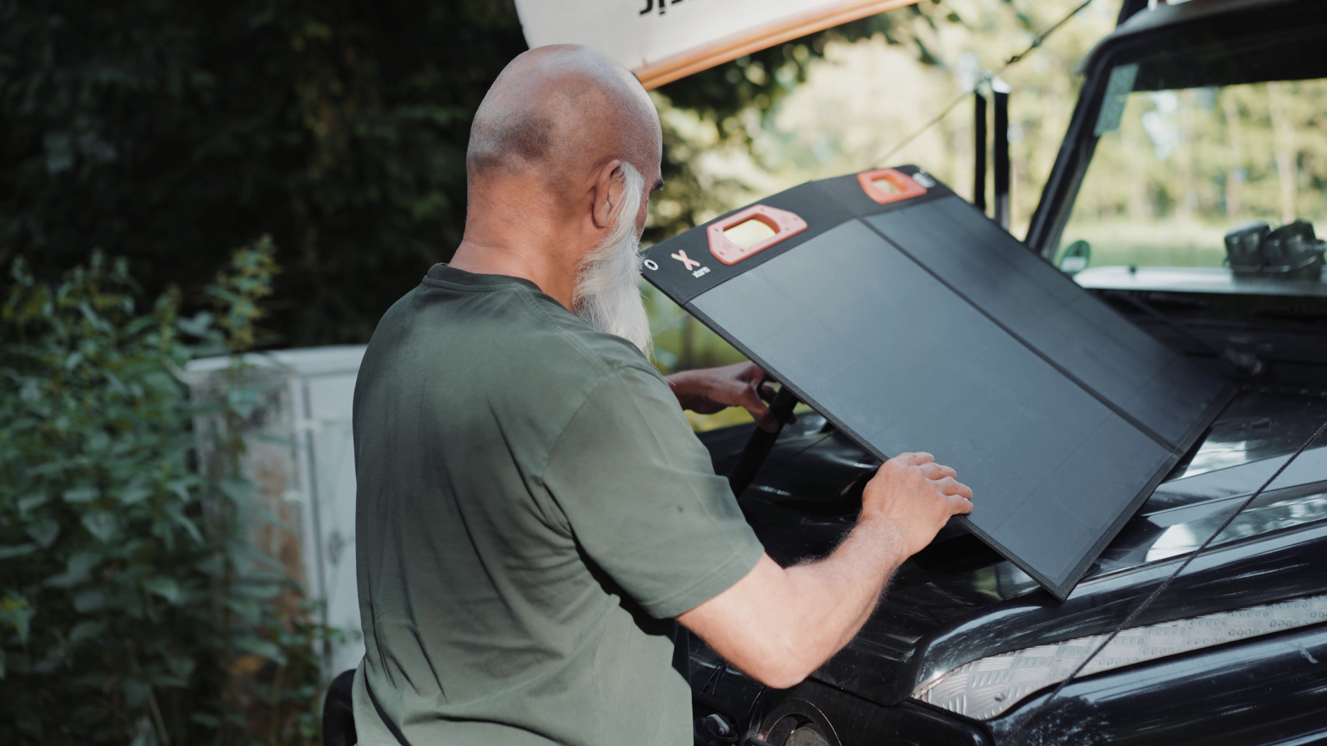 Xtorm Xtreme Power Station a Solar Panel vyřeší napájení na cestách i tam, kde zcela chybí spolehlivý zdroj elektřiny
