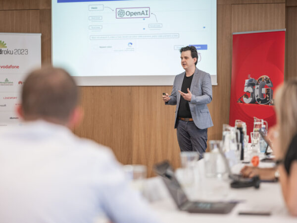 České firmy ovládly umělou inteligenci, ukazují finalisté Vodafone Nápad roku