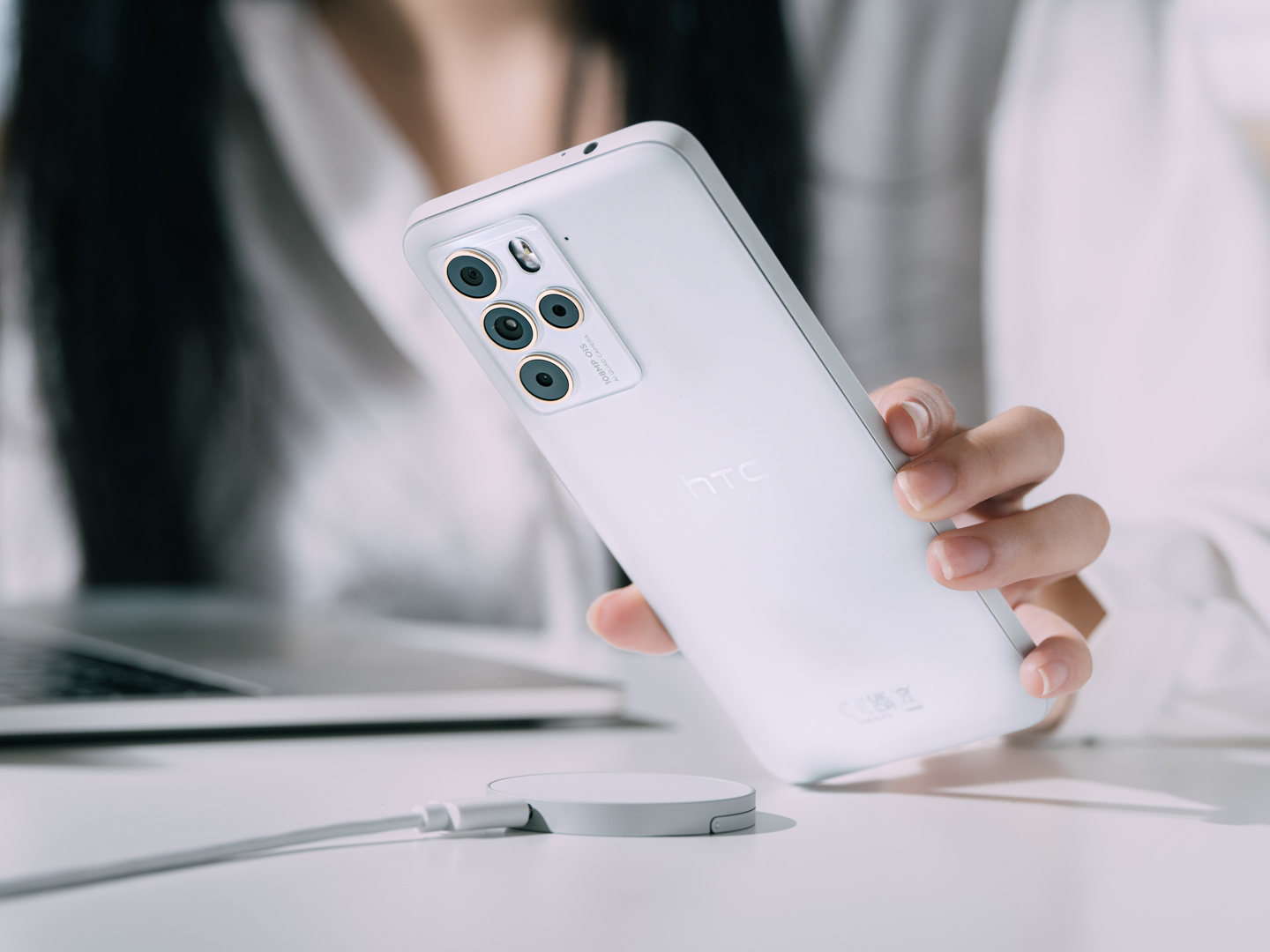 HTC U23 pro se 108Mpx fotoaparátem, 256GB úložištěm a zvýšenou odolností dorazil na pulty českých obchodů