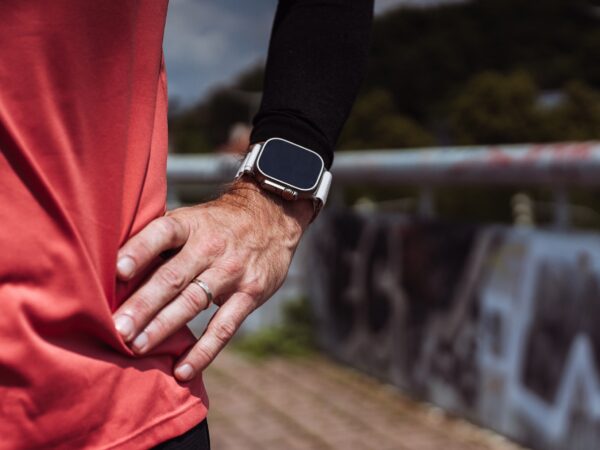 iSTYLE na Vltava Run: Apple Watch Ultra bodovaly na extrémním závodě. 93 běžců ze 100 si je po závodě koupilo