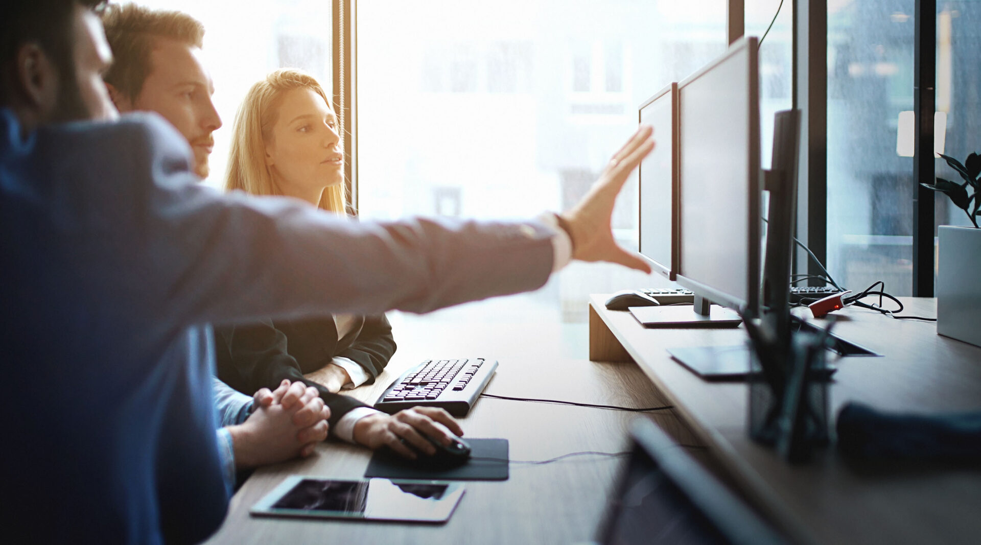 SAP představil novinky s generativní AI a kurzy zdarma pro vývojáře, spolupracuje se Stanfordem