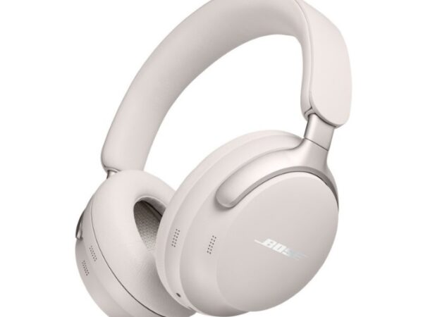 Sluchátka Bose QuietComfort Ultra na našem trhu: prostorový zvuk, individuální reprodukce podle anatomie uší a nejlepší ANC