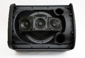 Obsah obrázku elektronika, fotoaparát, interiér

Popis byl vytvořen automaticky