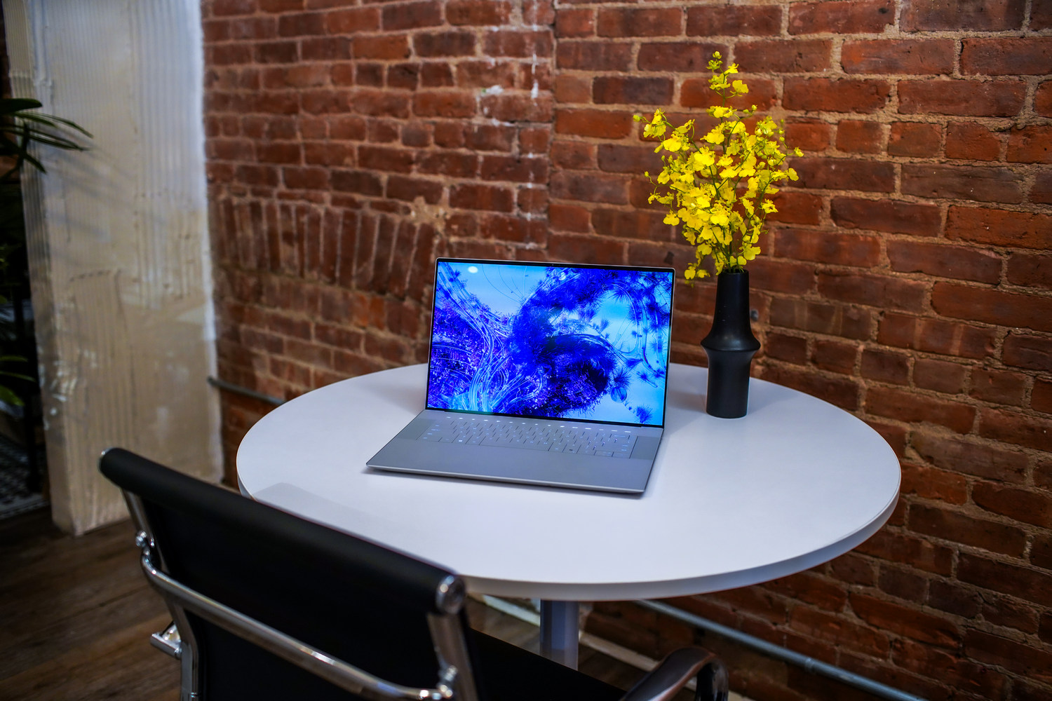 Dell představil funkci Warp Speed pro Dell Data Lakehouse, která firmám ještě více urychluje práci