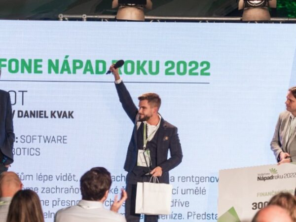Exkurze do čínského Šen-čenu ukázala účastníkům Nápadu roku budoucnost smart cities, udržitelné mobility a technologických inovací