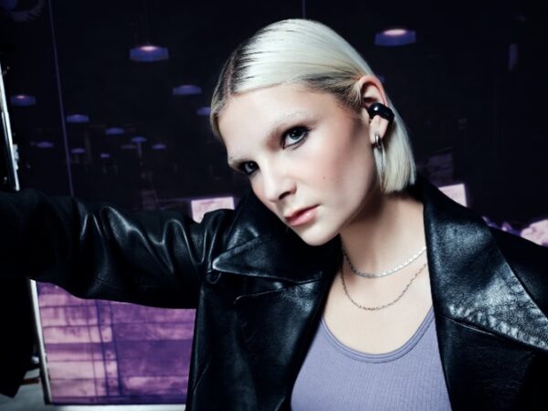 Hrající náušnice – Sluchátka Bose Ultra Open Earbuds se vyprodala za víkend, do iSTYLE dorazila mimořádná dodávka