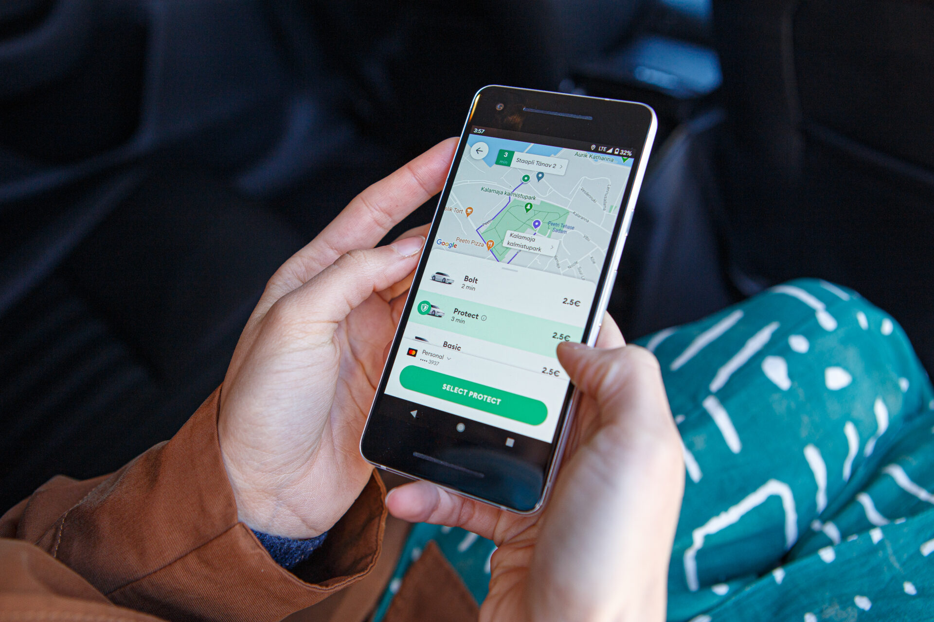 Pod Ještědem se rozjíždí služba doručování jídla Bolt Food