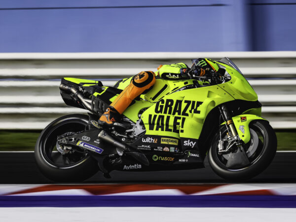 Olympia Brno hostí výstavu Ducati. Součástí je i speciál MotoGP, který vzdával hold Valentinu Rossimu při loučení s kariérou
