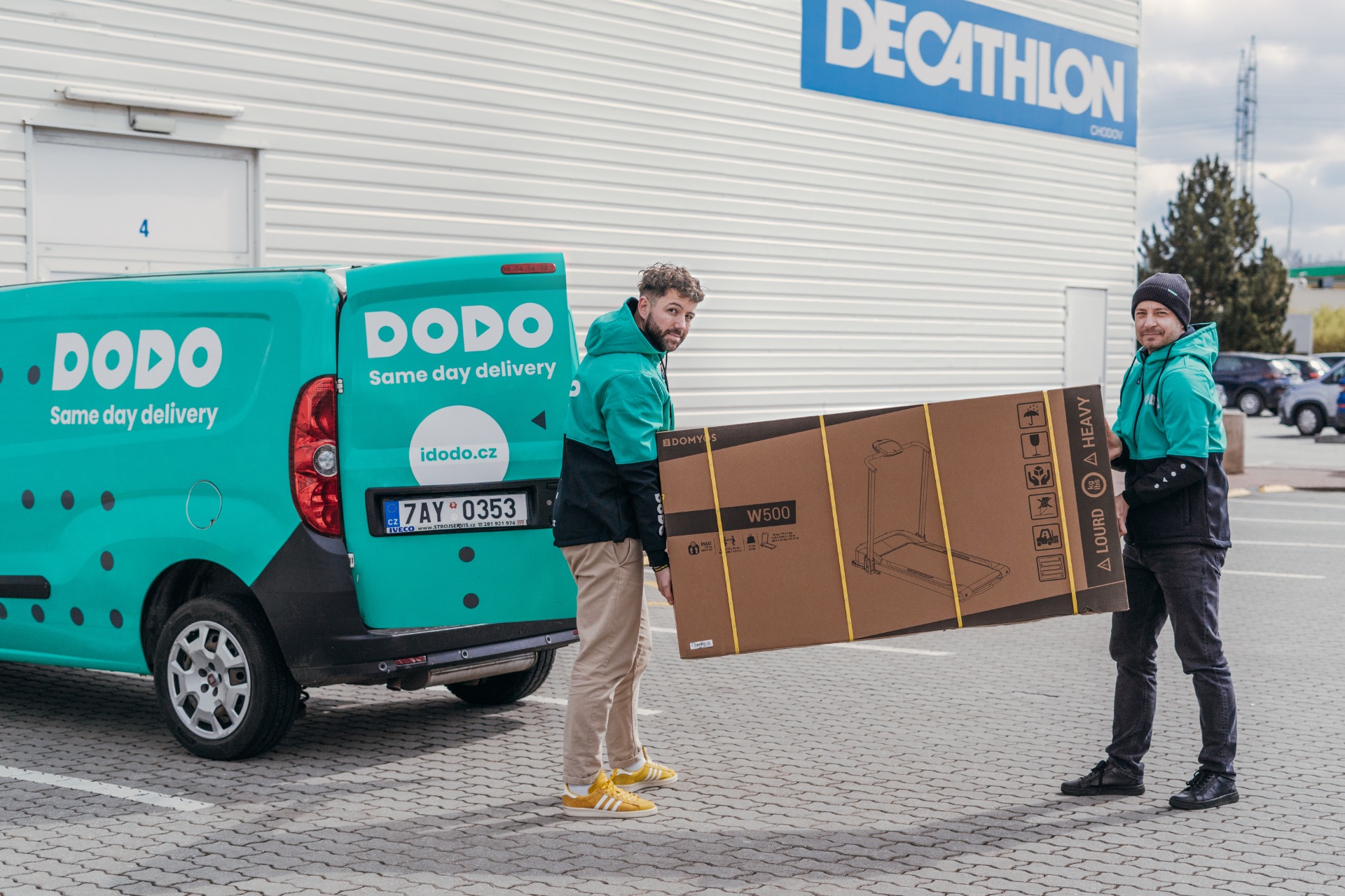 Doručení v den objednání má úspěch. Decathlon a DODO s ním pokračují do Ostravy