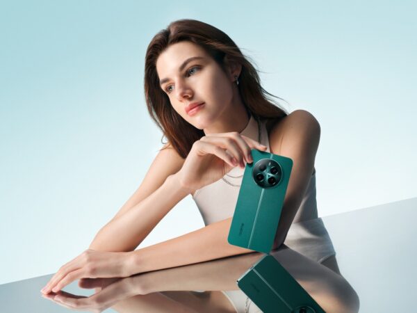 realme uvádí na trh výkonné telefony řady realme 12 5G, které upgradují uživatelský zážitek
