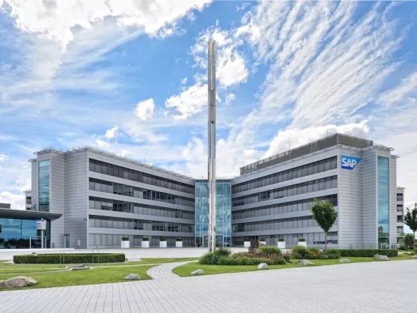 Dvouciferný růst tržeb a zvýšený cíl pro rok 2025: SAP oznámil finanční výsledky za druhý kvartál