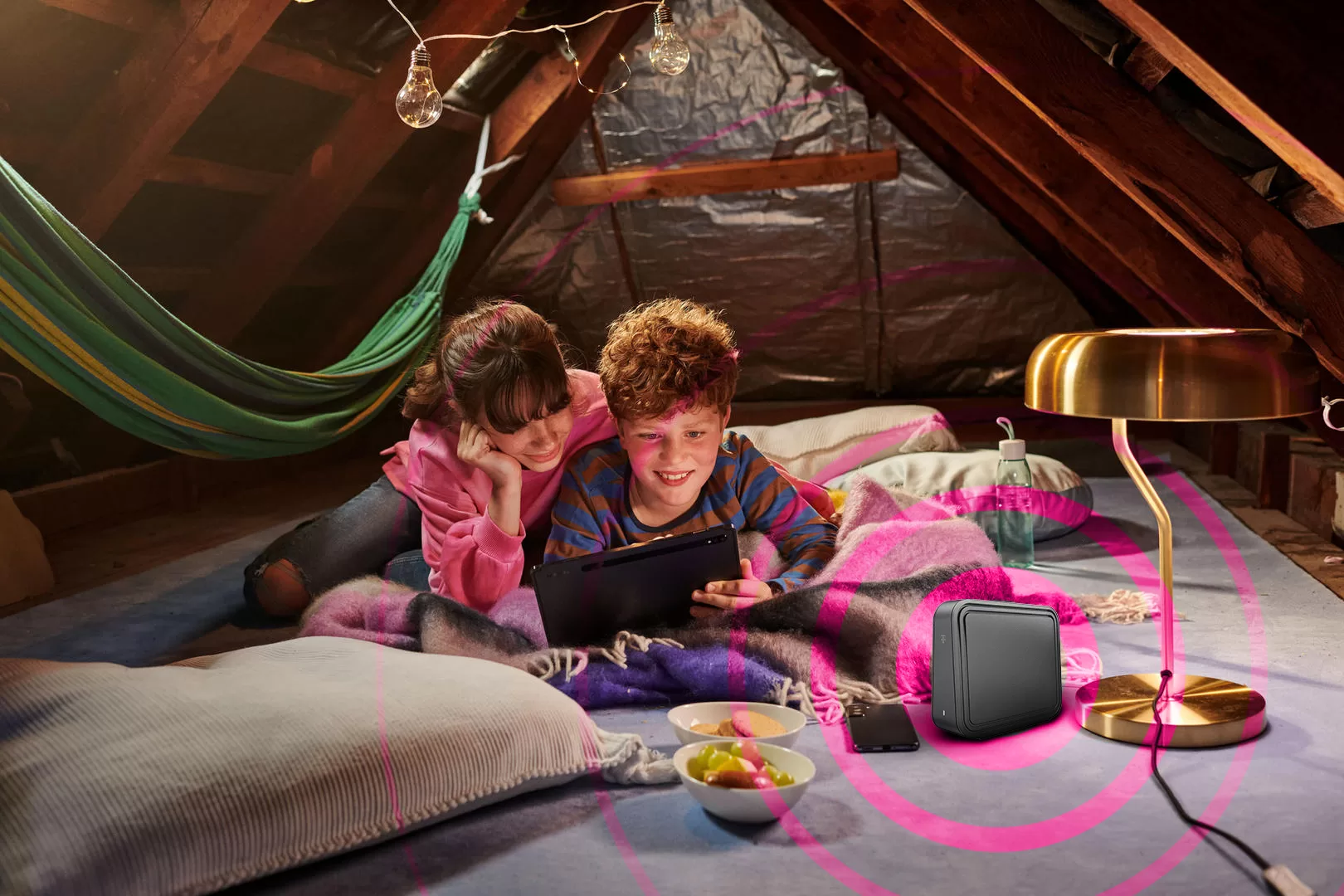 T-Mobile spouští službu Magenta Wi-Fi na inteligentní pokrytí domácnosti bezdrátovou sítí. Internet na doma s gigabitovou rychlostí připojení nabídne za 199 Kč měsíčně