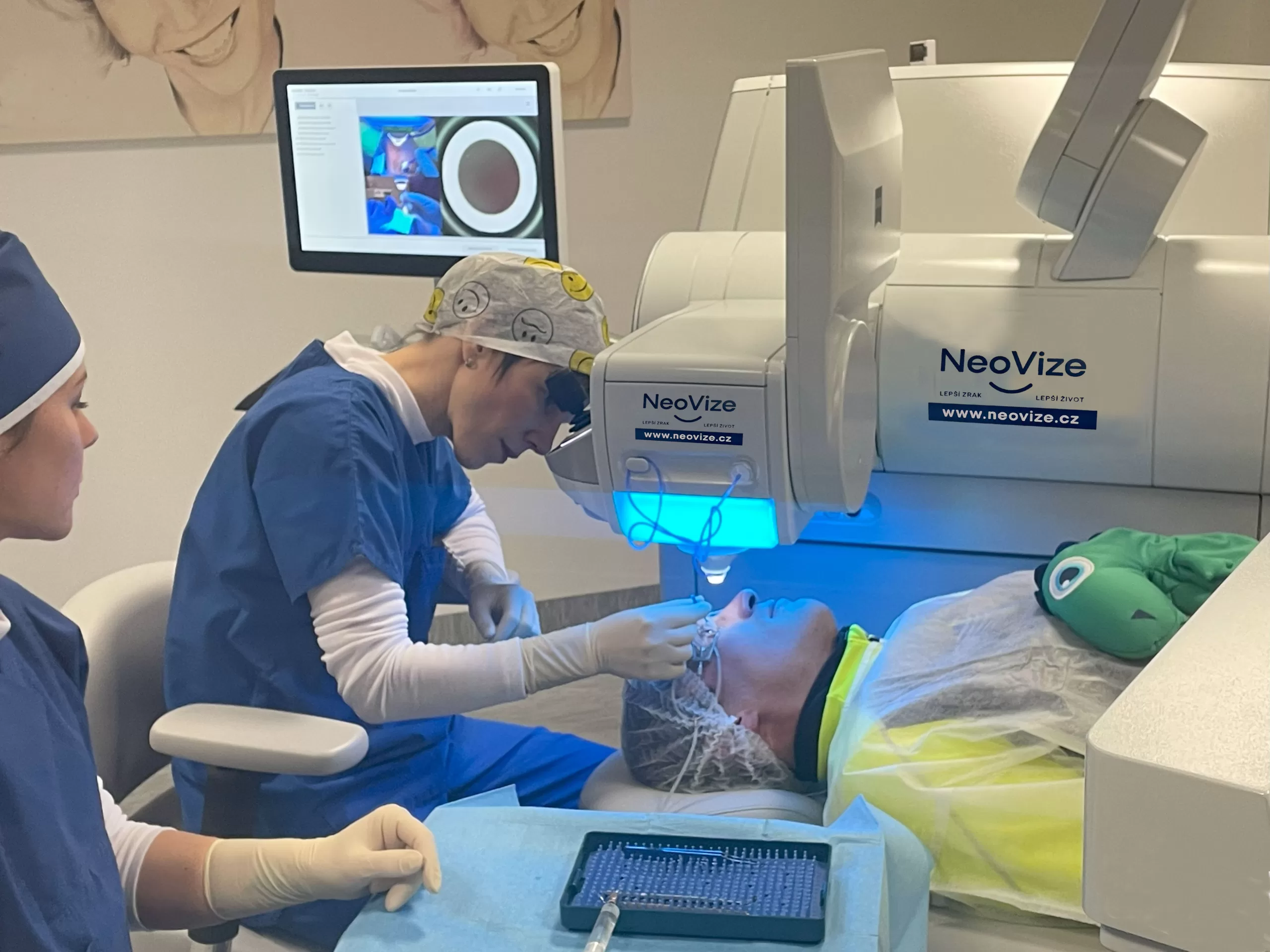 Nejnovější technologie zbaví pacienta dioptrií za 10 sekund