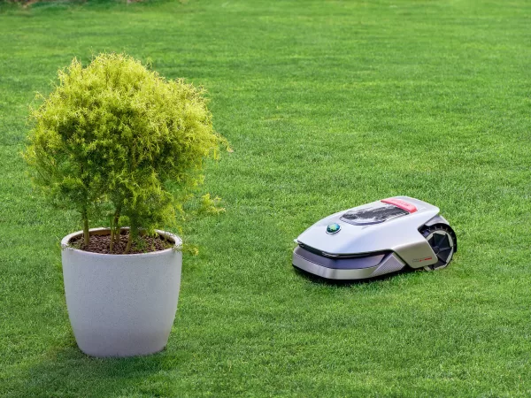 Pokročilé senzory a umělá inteligence: Dreame představuje revoluční robotickou sekačku