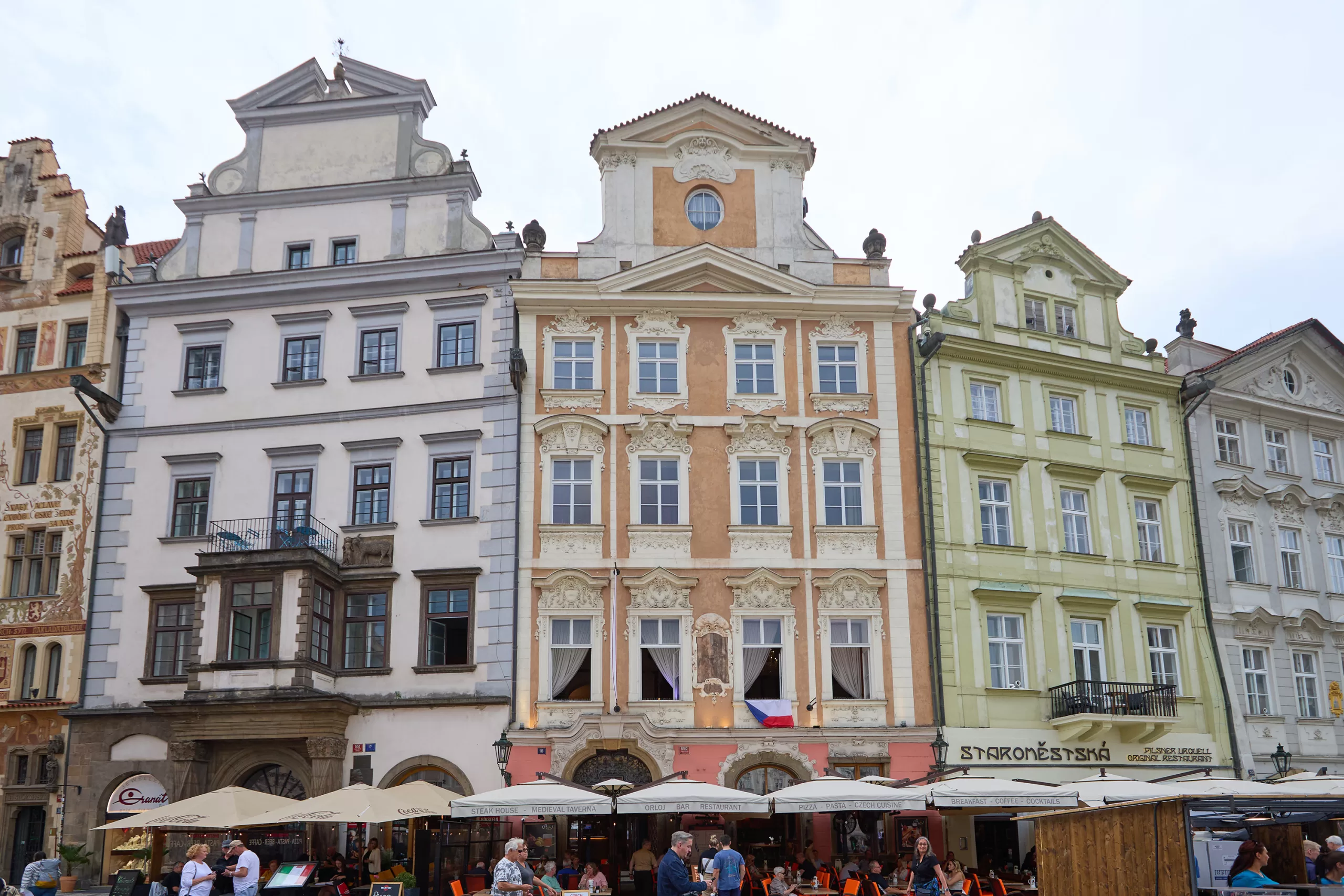 DOHODA O ZAJIŠTĚNÍ DLUHU ZE STAROMĚSTSKÉHO NÁMĚSTÍ 18 BYLA PODEPSÁNA