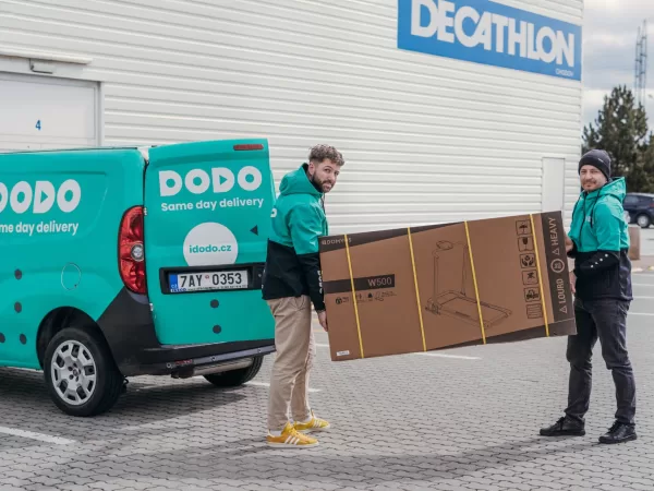 DODO posune standard doručování v e-commerce. Češi chtějí balíčky ve vybraný den a čas, e-shopy začínají reagovat