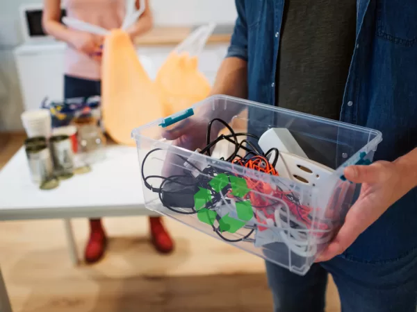 Z elektroodpadu k novým surovinám: Proč je recyklace klíčem k ekologické budoucnosti