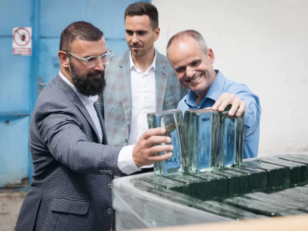 Progresus nabytím závodu Vitrablok získává značku Seves Glass Block, největšího světového výrobce skleněných tvárnic