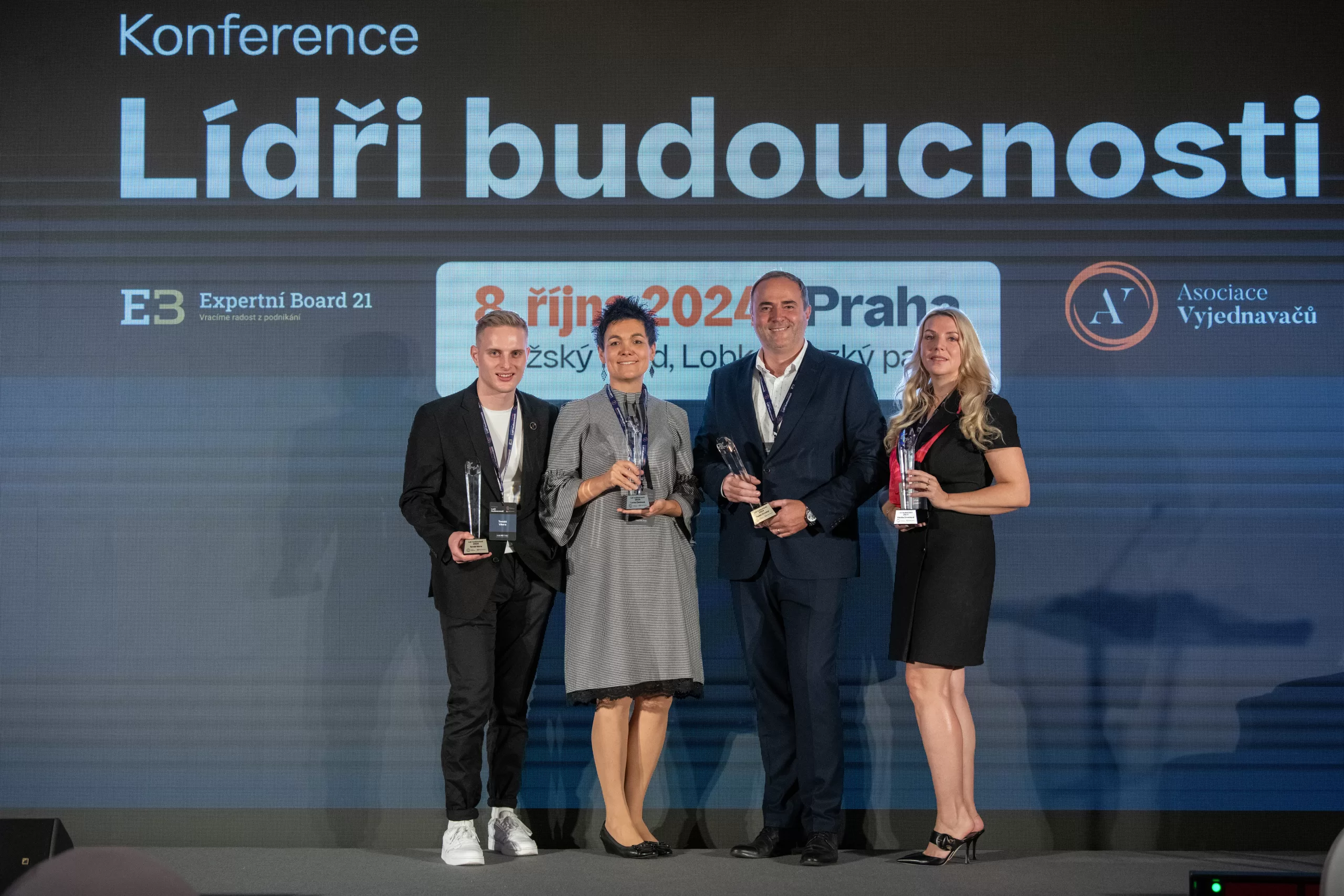 Konference Lídři budoucnosti: Skuteční lídři dokáží zlepšit život celé společnosti