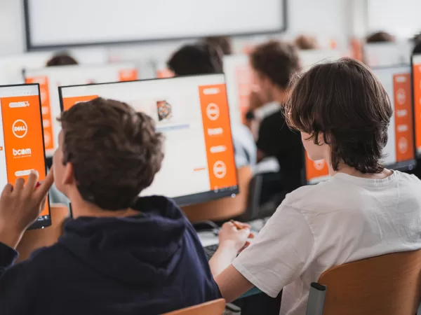 Soutěž IT-SLOT chce u českých žáků podnítit zájem o matematiku a technologie