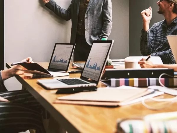 Firemní školení zvedá platy i produktivitu až o 10 %: Proč je důležité ho nepodceňovat?