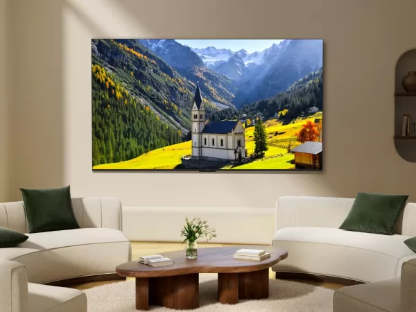 Všestranná prémiová domácí zábava: TCL na československý trh uvádí televizní řadu C765