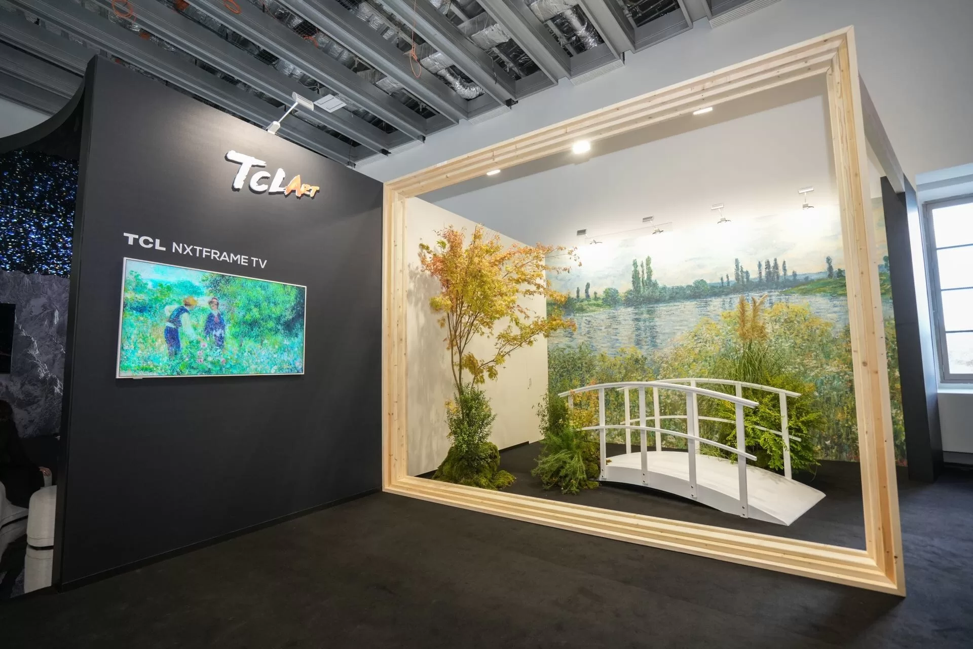 TCLArt na Art Basel 2024 v Paříží: Technologie se potkává s uměním