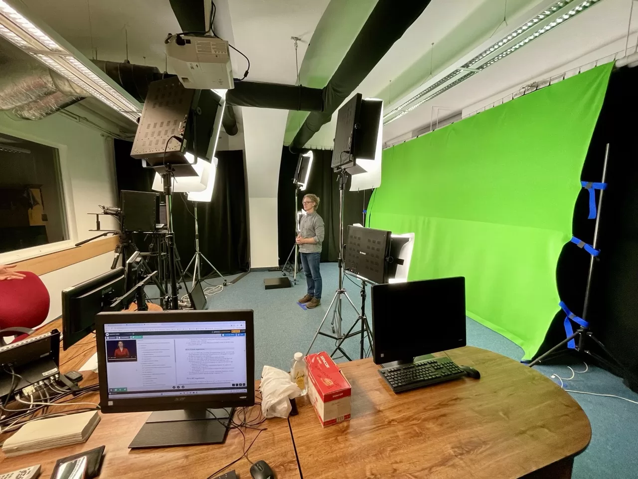 Projekt Střediska Teiresiás Masarykovy univerzity pomáhá sluchově postiženým. T-Mobile jej podpořil v rámci výzvy „Česko bez předsudků“  