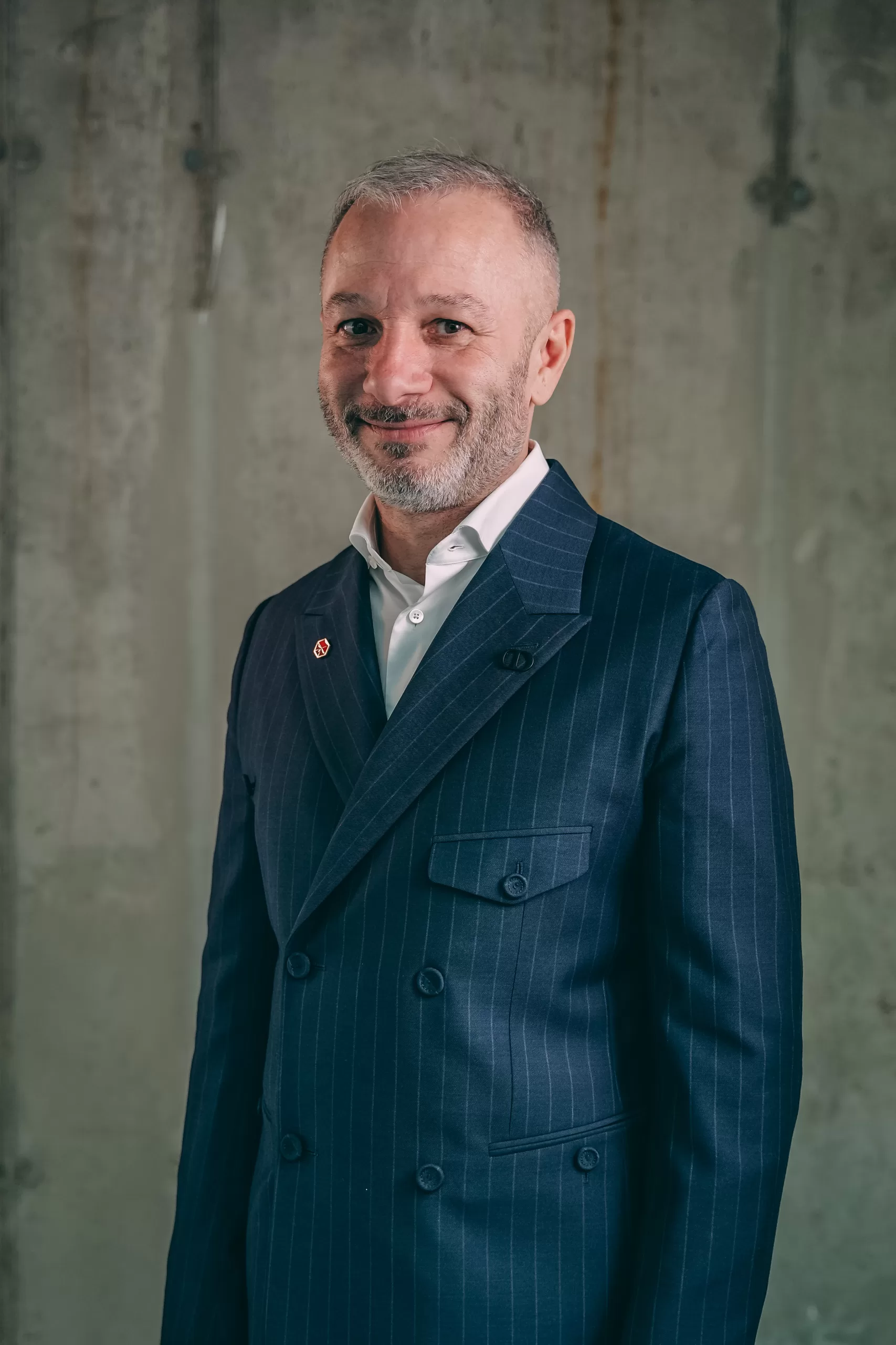 Zakladatel Richard Morávek se vrátil do čela skupiny Redstone