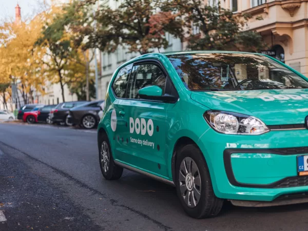 Doručení v přesnou hodinu, dialog s městy i další předplatná. Co čeká logistiku a e-commerce v roce 2025?