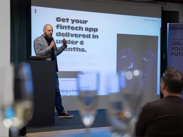 Druhý ročník inkubátoru Fintech Booster opět ocenil tři nadějné fintechové startupy