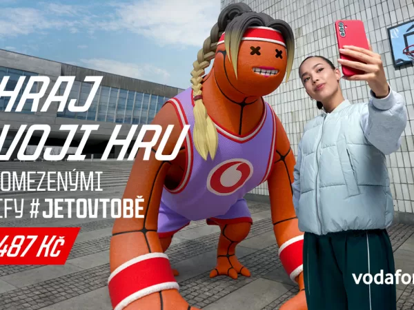 Pojistka proti ztrácení věcí. Vodafone dává lokátory AirTag a Galaxy SmartTag2 za jedinou korunu k tarifům #jetovtobě pro mladé